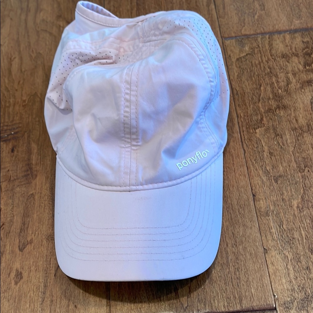 Pink ponyflo hat